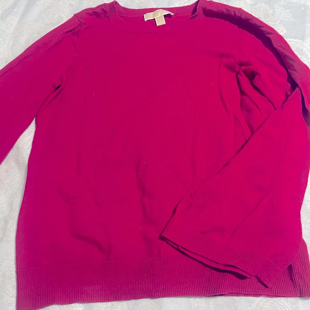 Use MK sweater